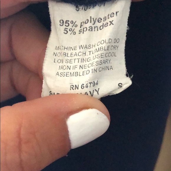 Small navy scrub top - Picture 5 of 5